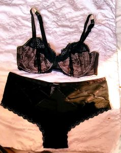 Brand New Lace Bra &amp; Panty Set