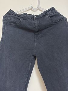 Black Denim ripped Jeans