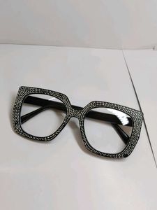 Sparkling Rhinestone Cat-Eye Glasses
