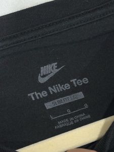 Nike embroidered Crop Top