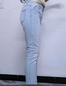 Light Wash High-Waist Skinny Fit Jeans for Women |