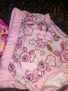 Born babies Kids Padded Underwear ( 2-3 Yrs )For Sale.New Not Used            (((( SET OF 3))))