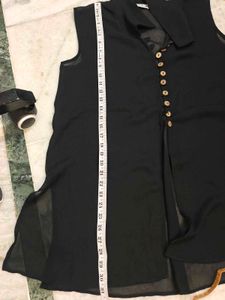 Chic Black Sheer Sleeveless Top