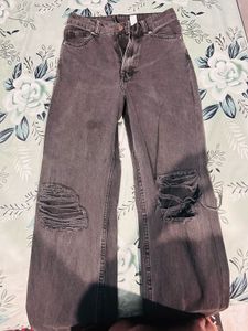 Distressed Grey Wide-Leg Jeans