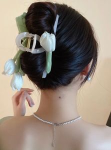 Cute Tulip Hair Claw Clip