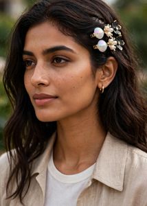 Buy Three Get 3 FREE 🌸✨Pearl &amp; Pastel Flower Hair