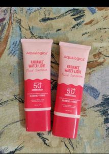 Aqualogica Radiance Water Light Fluid Sunscreen