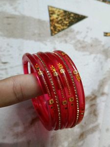 Red Glass Bangles Set