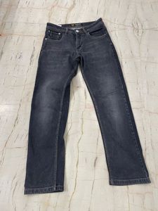 Stylish Dark Wash Denim 👖