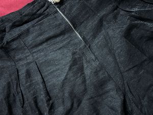 Stylish Black High-Waisted Shorts