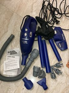 Black & Decker Mini Dust Vacuum