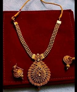 Golden South Indian Nacklace With  Earing