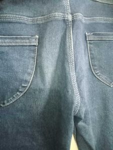 WOMEN JEAN