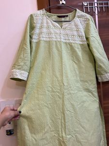 Light Green Embroidered Kurta