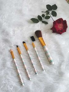 🎀Makeup Bundle: Foundation, Compact &amp; More❤️
