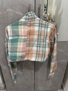 Cropped Plaid Button-Up Shirt