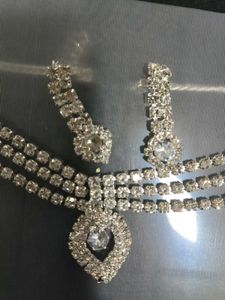Elegant Rhinestone Necklace &amp; Earring Set