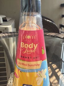 Plum Body Lovin Shower Gel