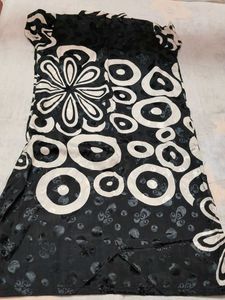 Stylish Black &amp; White Kurta