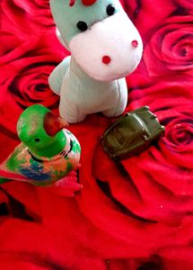 1 Parrot Rubber Toy, Giraffe Soft Toy, Car