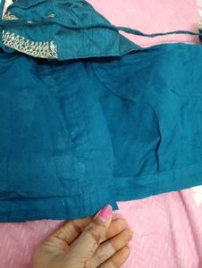 Elegant Teal Saree with Golden Stripes