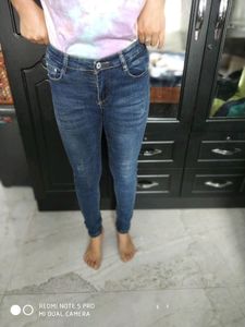 skinny jeans