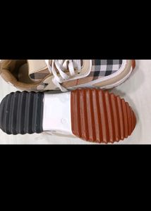 Tronistor New Beige And Checked Shoes
