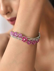 Silver-Plated Floral Bracelet📿