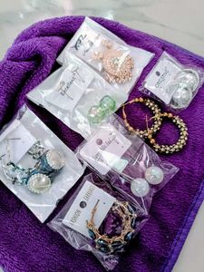 Assorted Women's New Earrings Set combo 7