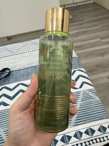 Authentic Victoria's Secret Melon Drench Body Mist