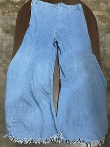 Wide leg jeans
