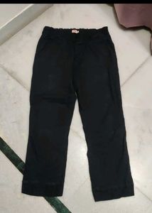 Levis Black Pants
