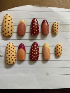 Cute Polka Dot False Nails Set
