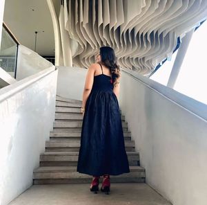 Elegant Black Maxi Dress