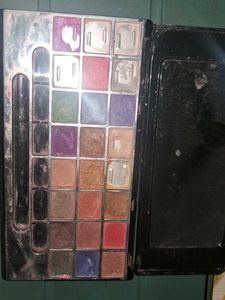 Miss Claire Make Up Palette