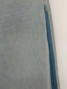 Light Wash Wide Leg Jeans