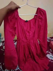 Chic Fuchsia Off-Shoulder Top