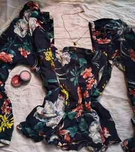 Chic Floral Print top