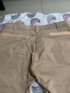 Capri Pants - Khaki