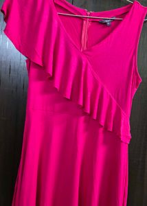 Chic Rani Pink Ruffled V-Neck Dress