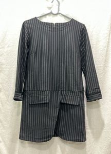 Pinstripe Dress/long Top with Front Pockets