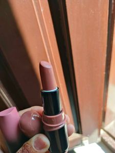 Staze &amp; Matt Look Lipsticks