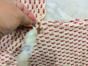 Chic Cream &amp; Red Printed Kurta