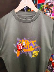 NIKE UNISEX GRAPHIC PRINTED OVERSIZE TEE ❤️‍🔥🔥