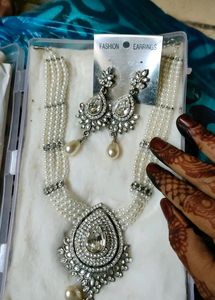 Silver Pearl 🦪 Set Very Pretty Necklace Se