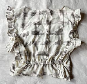 tie up crop top🤍