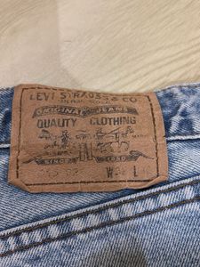 Levi’s Classic Light Wash Denim Shorts