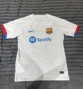 Barcelona Away Jersey L