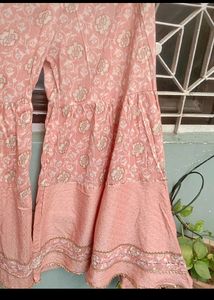 Women Kurta Set &amp; Suit