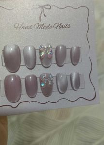press - ons set at low price